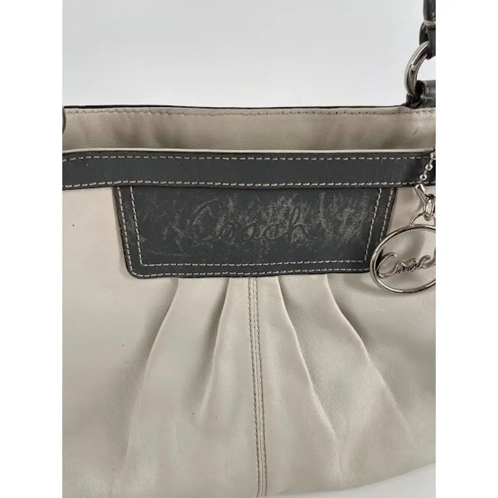 Coach K0960 Medium East West Gallery White Leather Grey Trim Purse - Picture 5 of 9